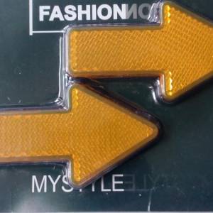 светлоотразители