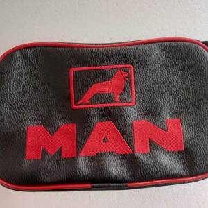 Кожен несесер / органайзер MAN