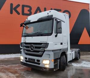 Сенник/козирка/ зa предно стъкло Mercedes Actros MP3