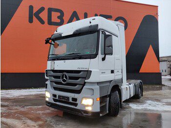Сенник/козирка/ зa предно стъкло Mercedes Actros MP3